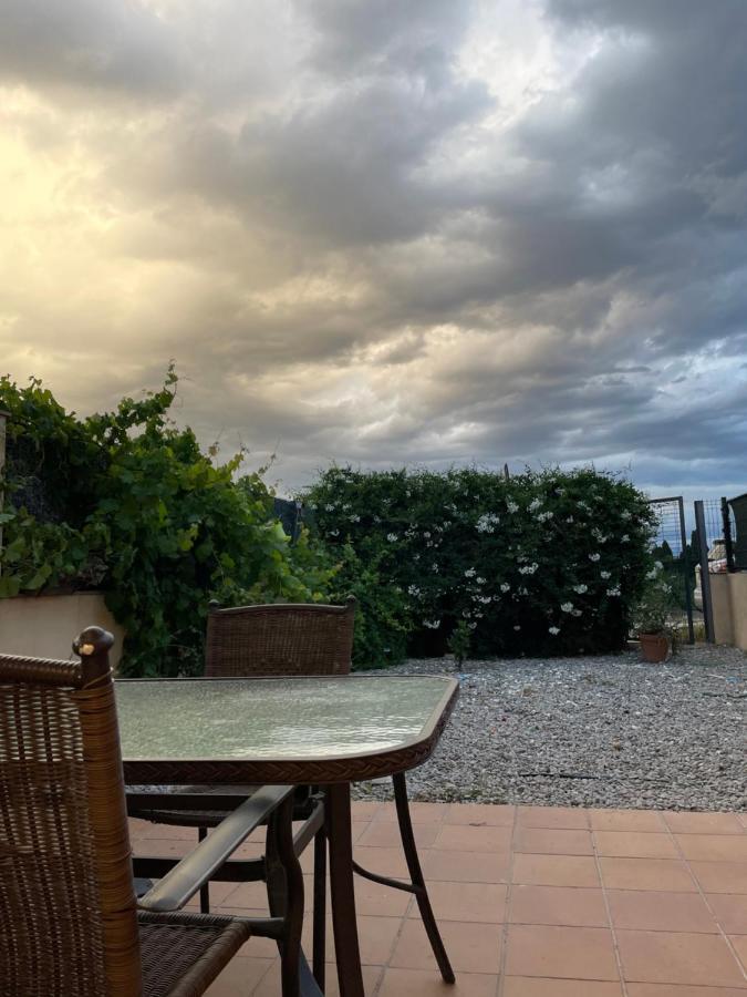 Emporda Country House Borrassá المظهر الخارجي الصورة